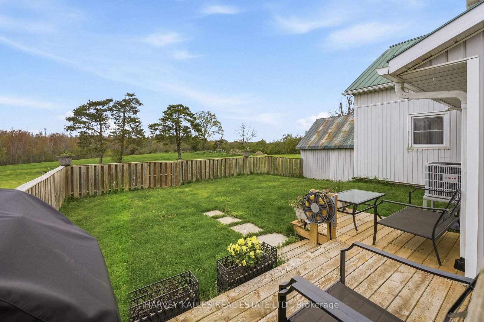 8 School House Road • Prince Edward County, ON photo 32