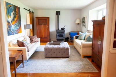 8 School House Road • Prince Edward County, ON photo 6