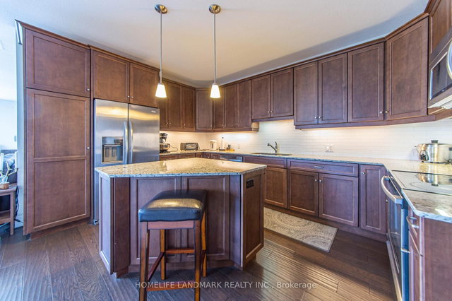 302 - 223 Erb Street W