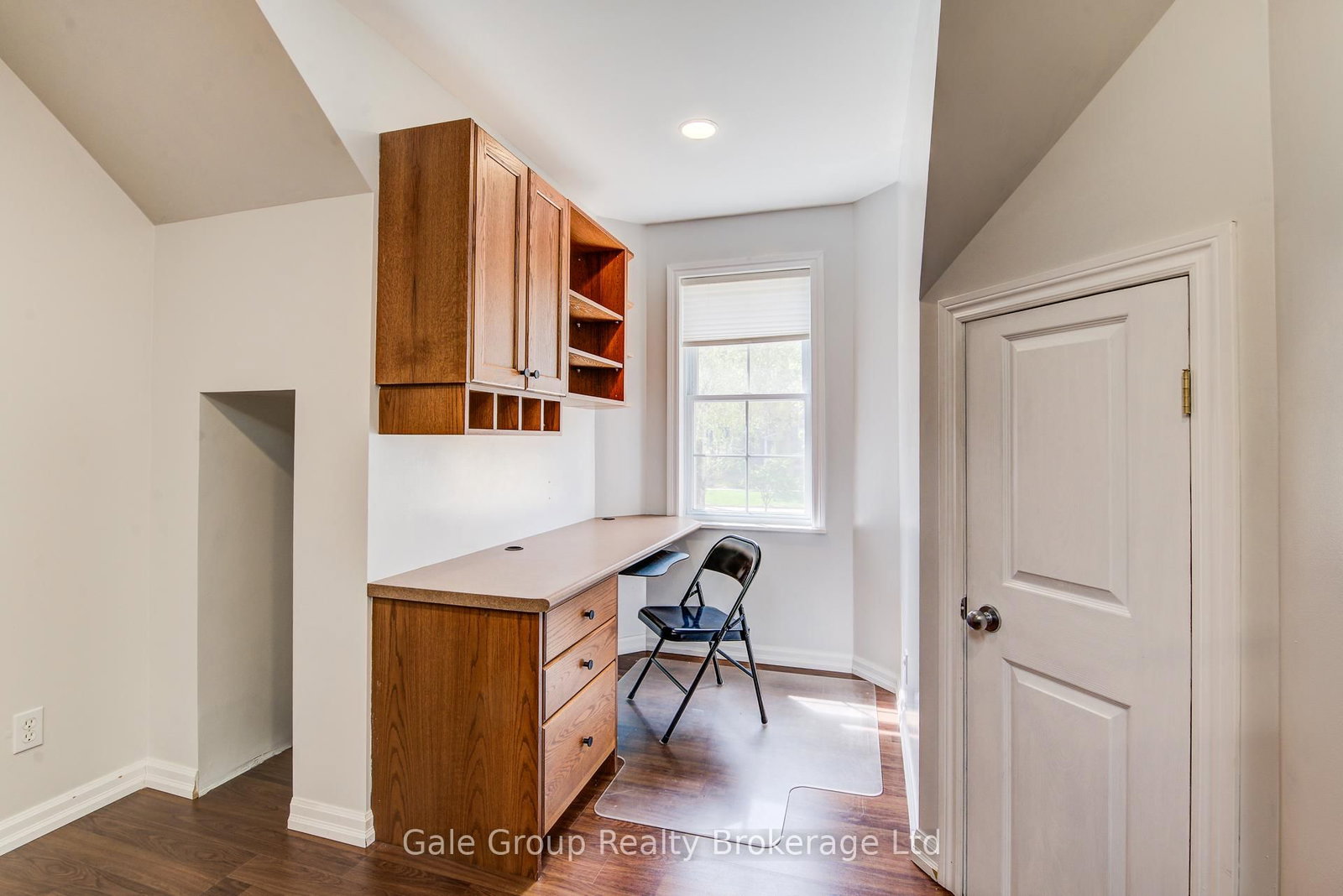 383 Ingersoll Avenue • Woodstock, ON photo 39