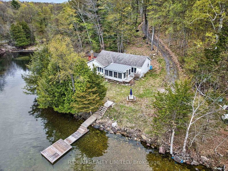 9 Sparrow Lane, Rideau Lakes