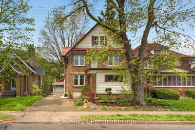 48 Stirling Avenue