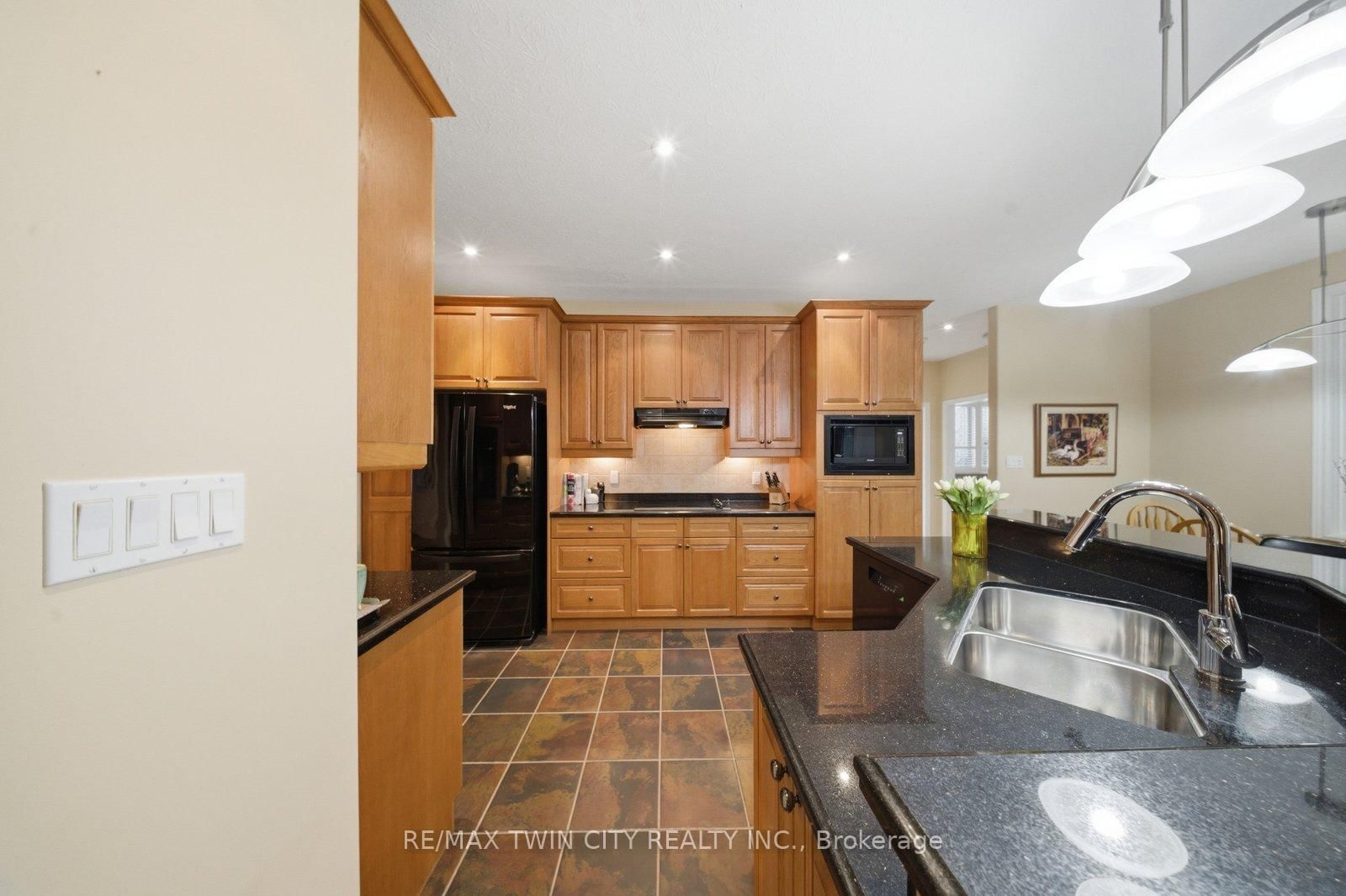 74 Franklin Street • Brantford, ON photo 12