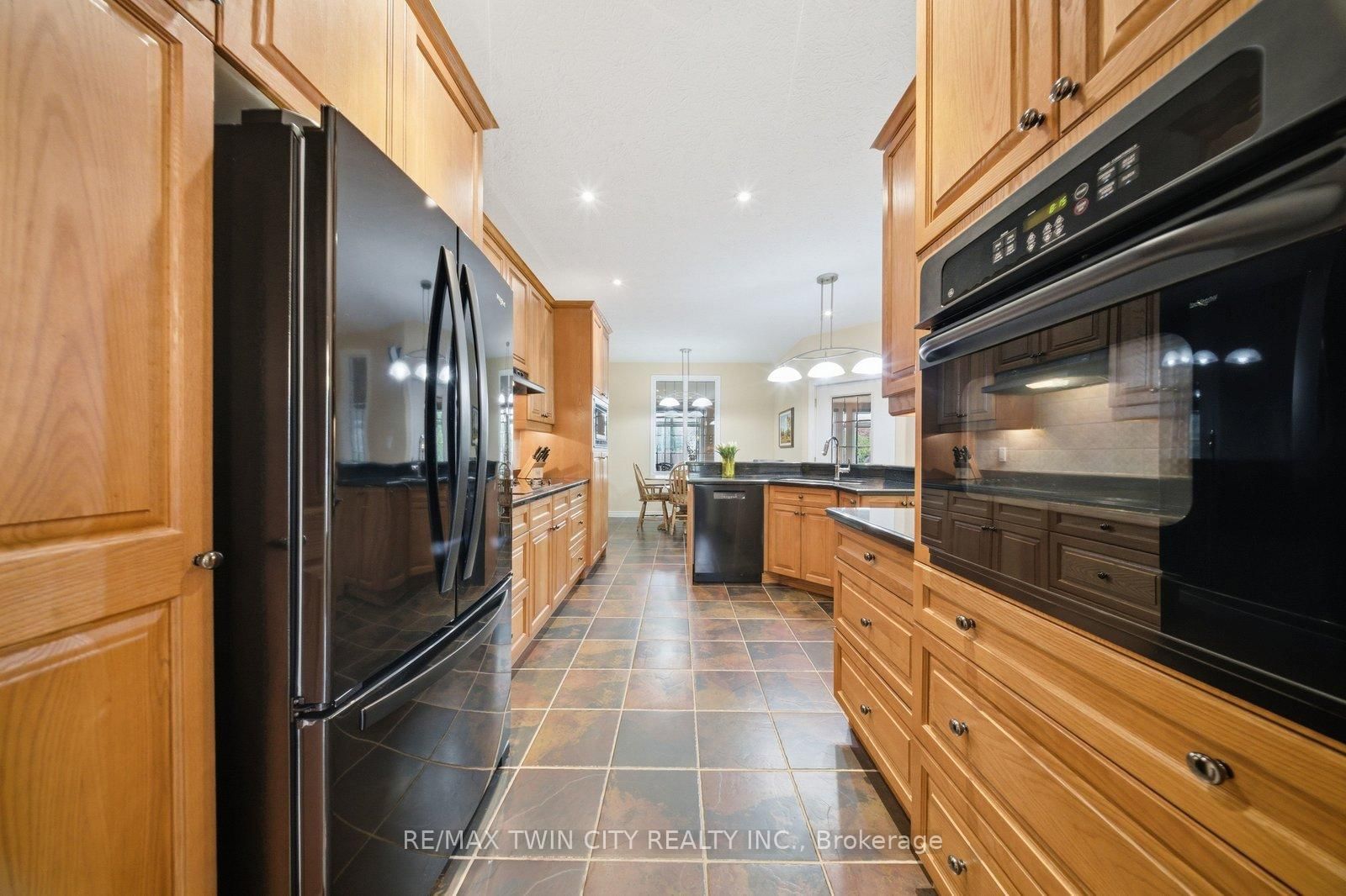 74 Franklin Street • Brantford, ON photo 13