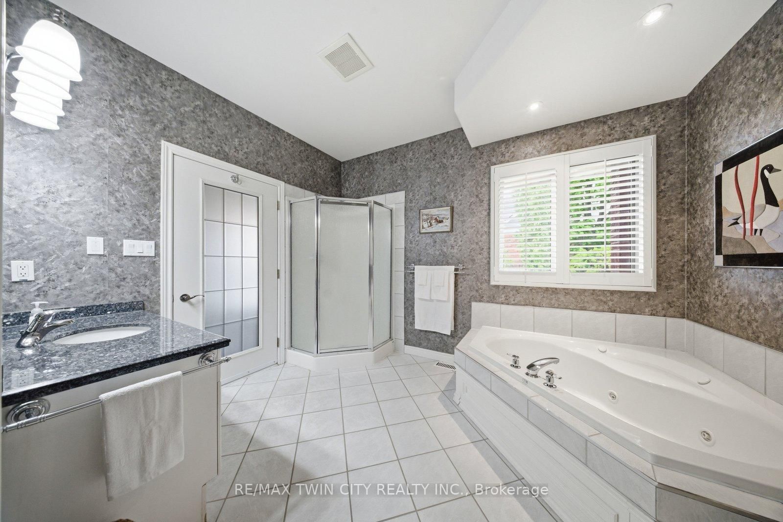 74 Franklin Street • Brantford, ON photo 22