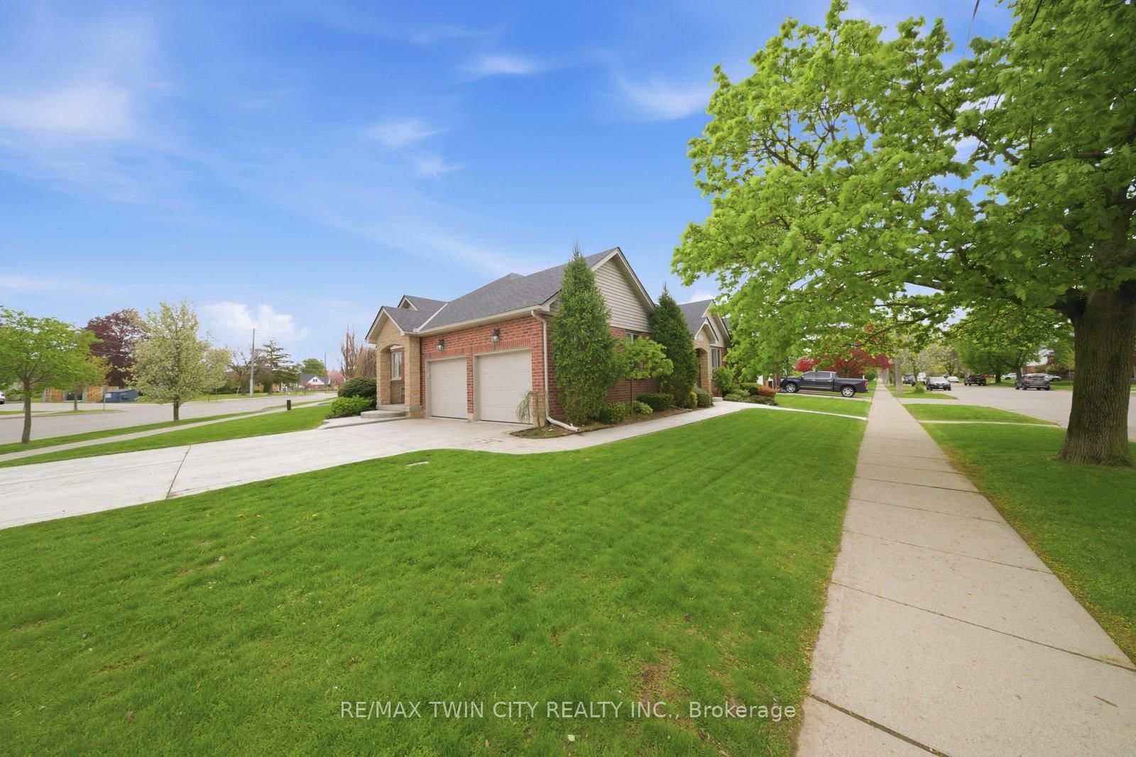 74 Franklin Street • Brantford, ON photo 5