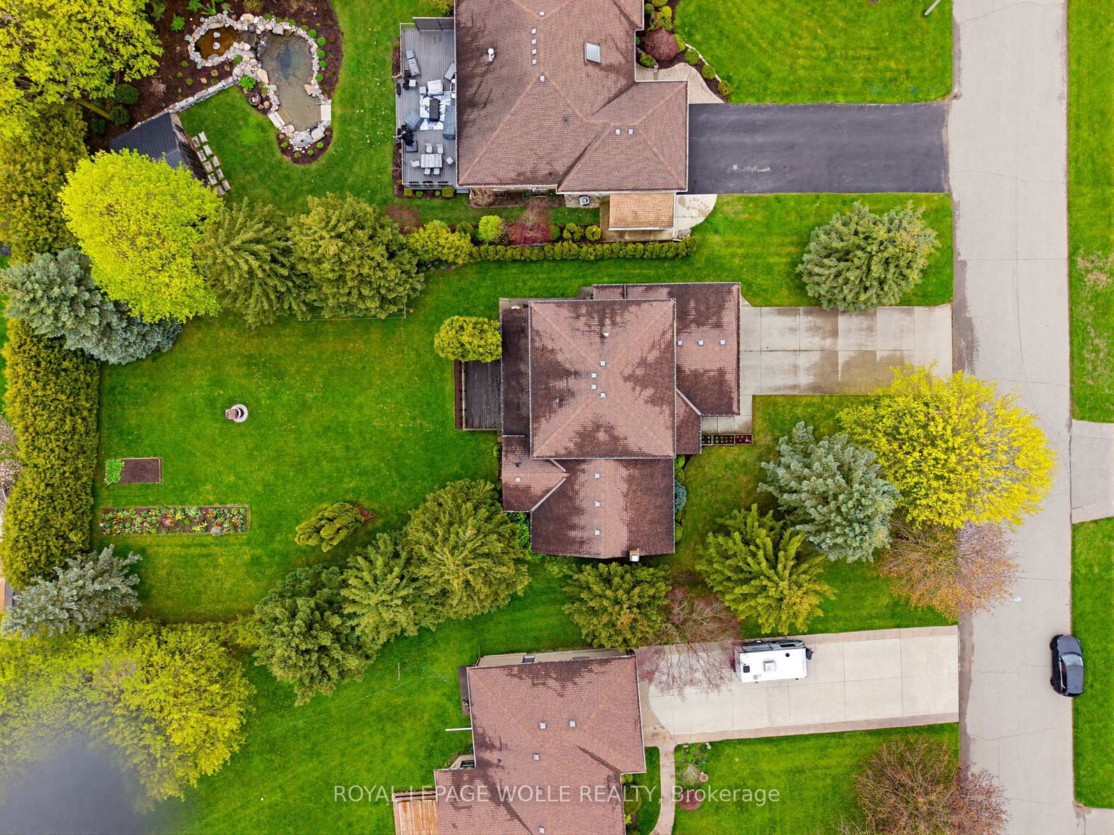 Listing Image 45