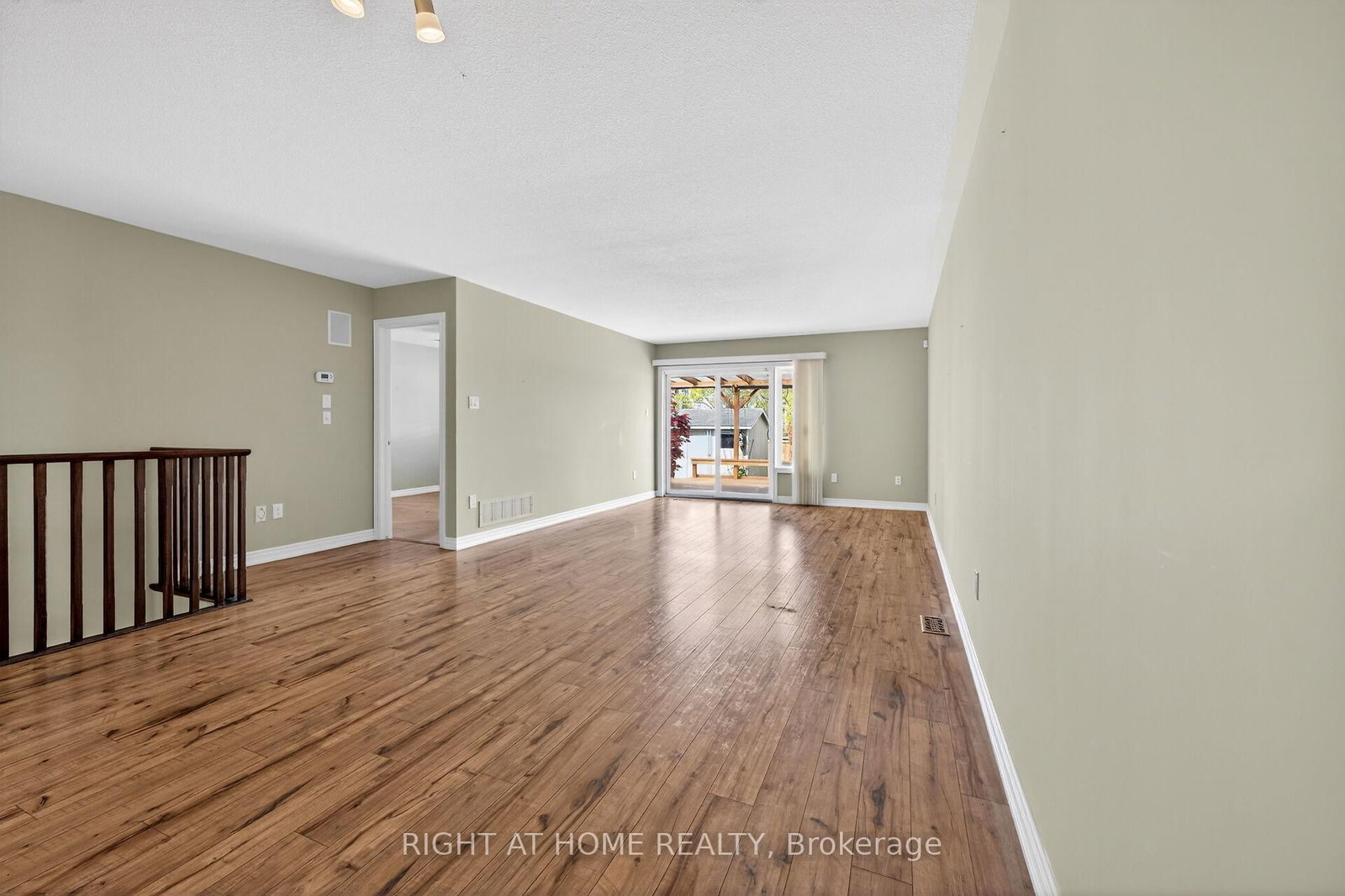 32 Woodburn Avenue - Photo 7