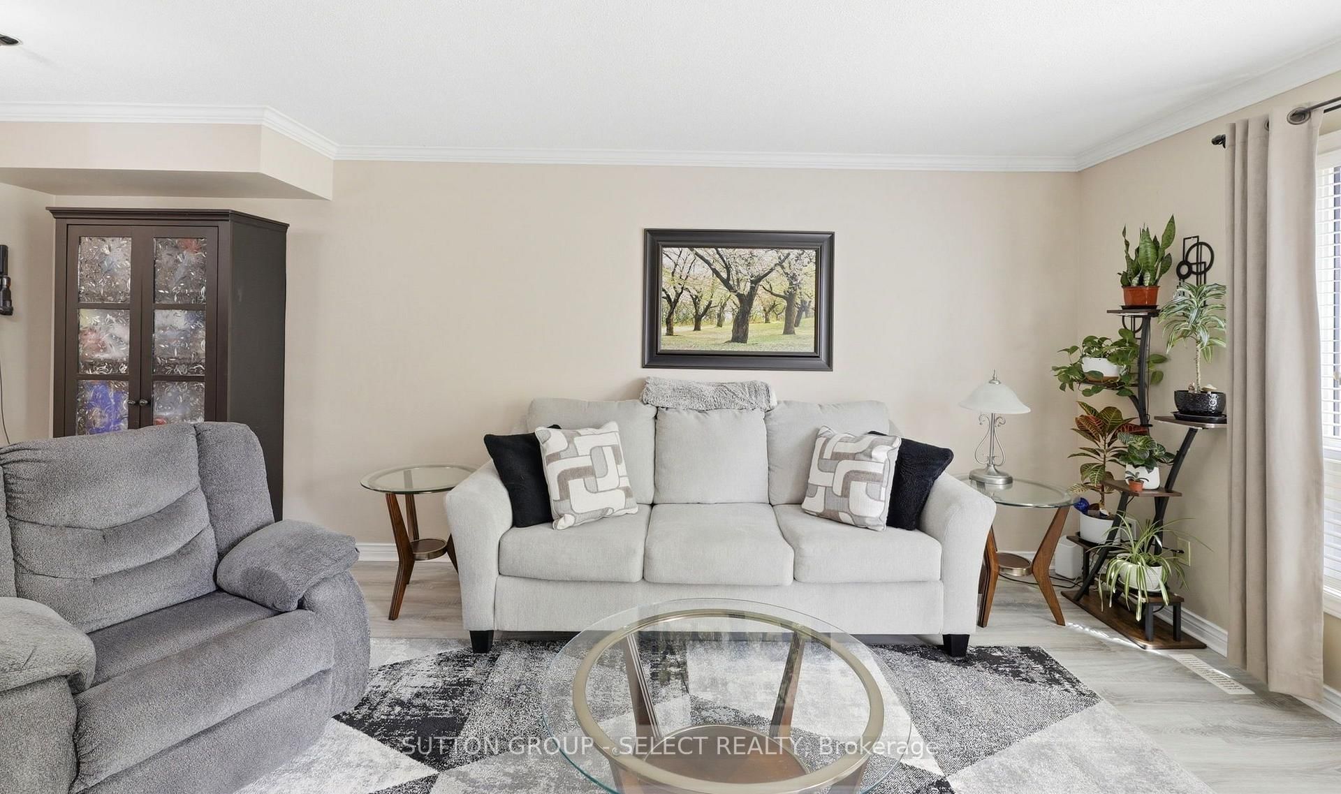 151 Bonaventure Drive, Unit 1