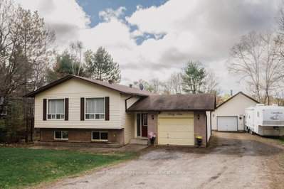 49 High Street • Sundridge, ON photo 2