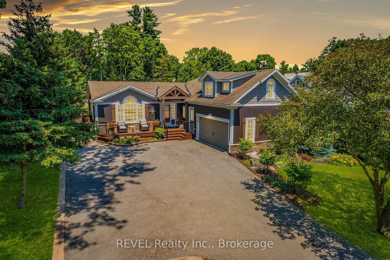 home for sale on 719 Welland Road