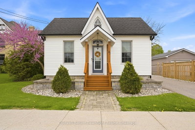 81 HURON Street