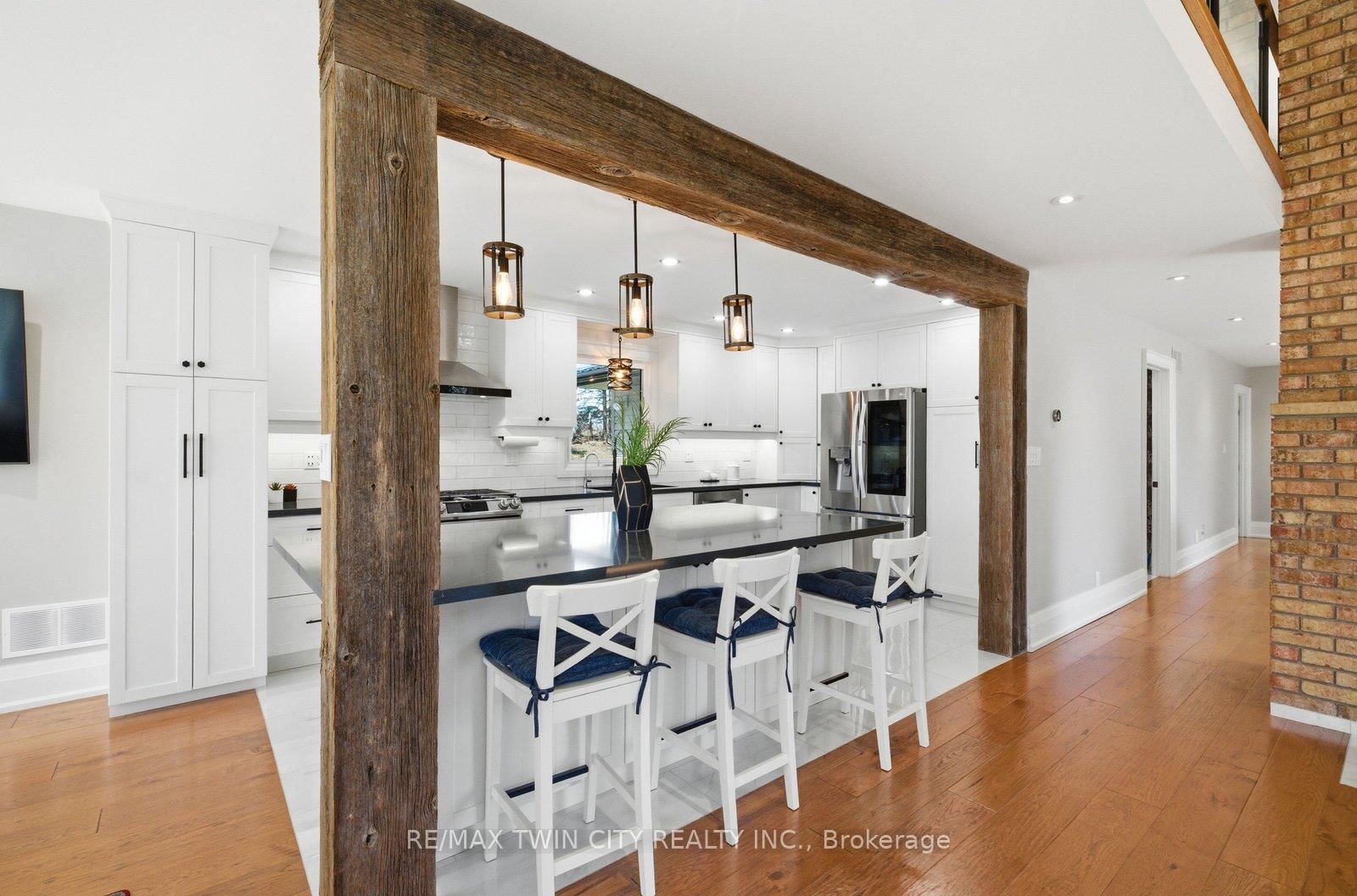 25 Hammond Road • Brant, ON photo 11
