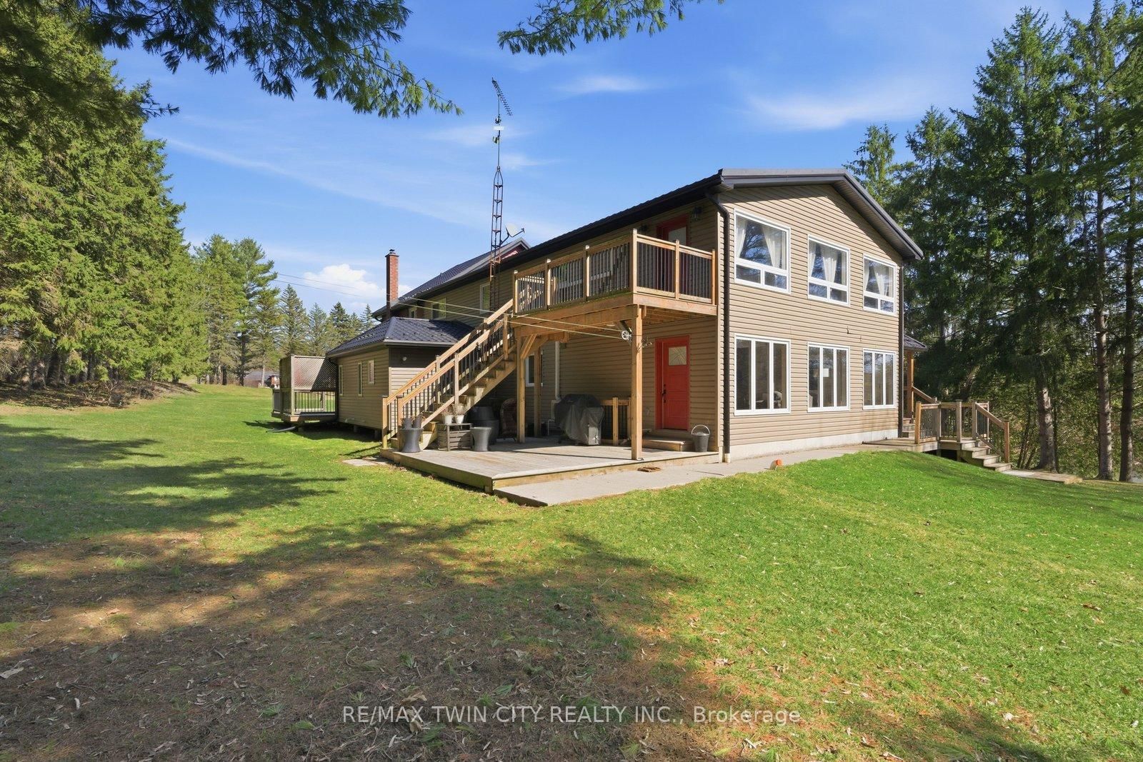 25 Hammond Road • Brant, ON photo 45