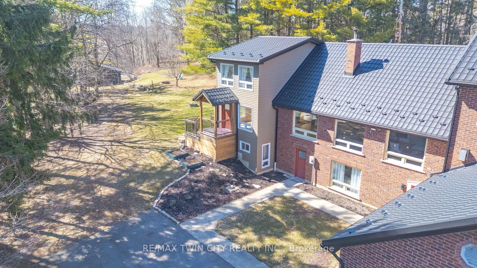 25 Hammond Road • Brant, ON photo 48