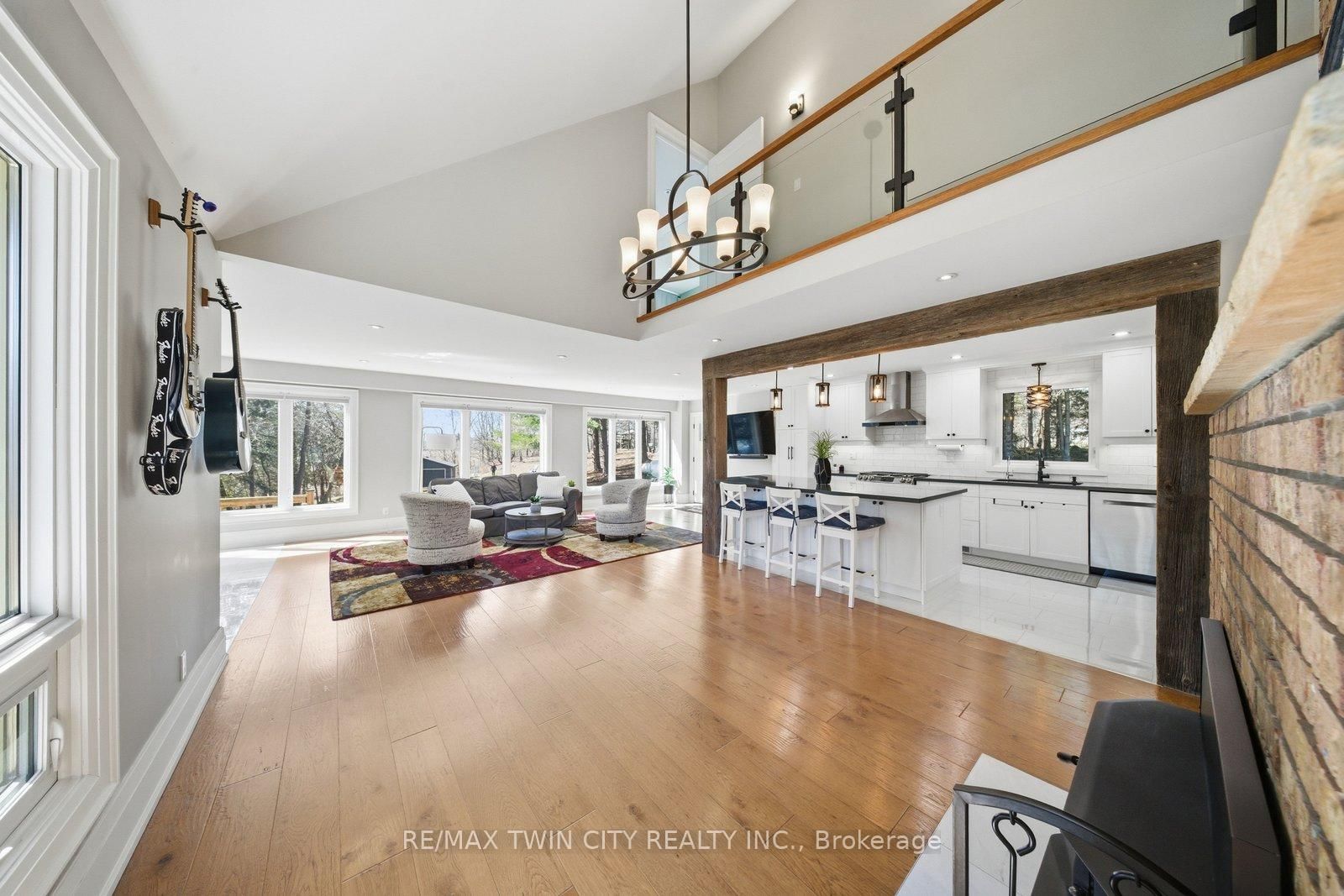 25 Hammond Road • Brant, ON photo 7