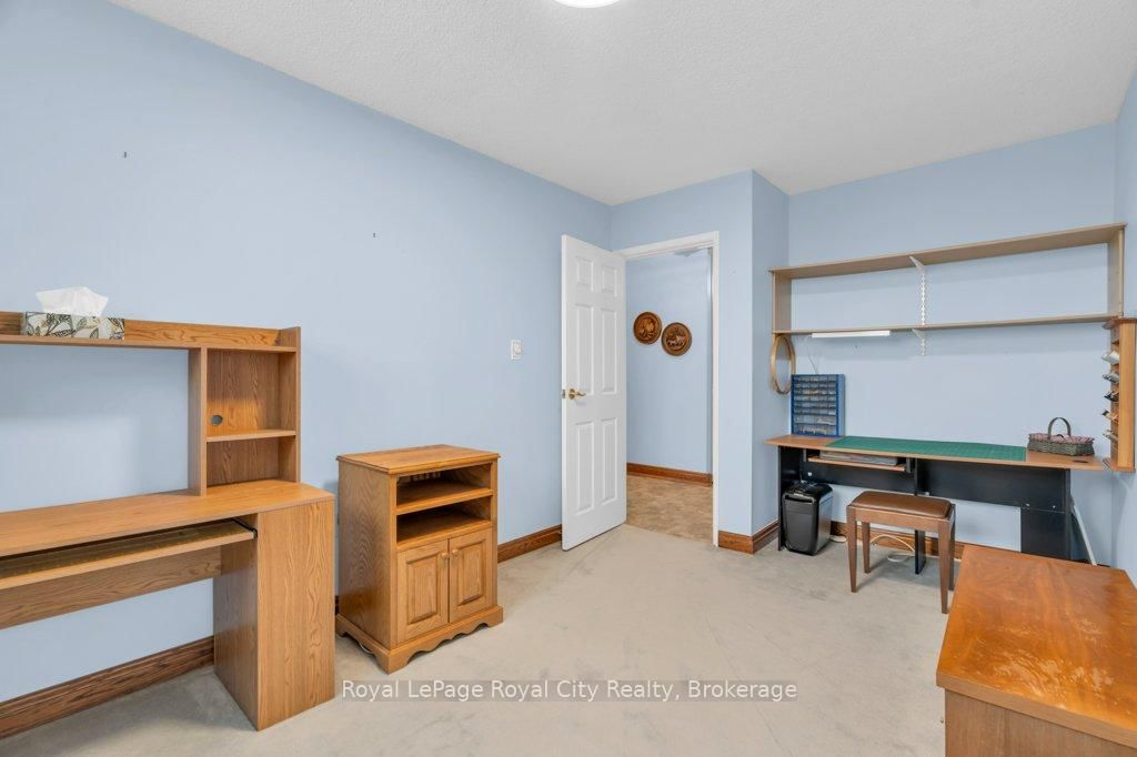 19 Woodlawn Road E • #614 • Guelph, ON photo 16