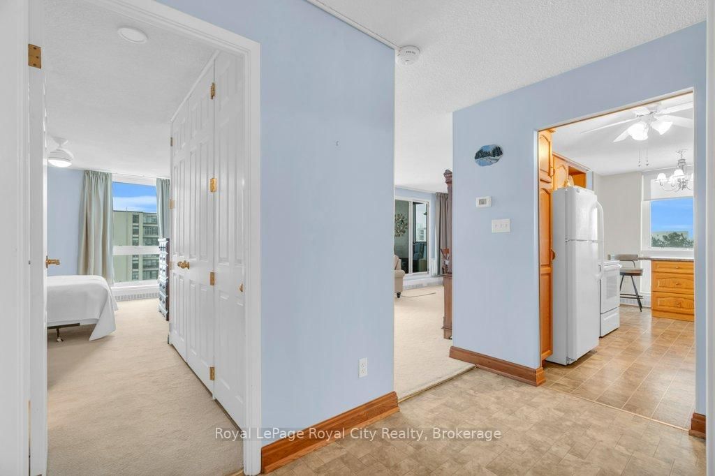 19 Woodlawn Road E, Unit 614 - Photo 4