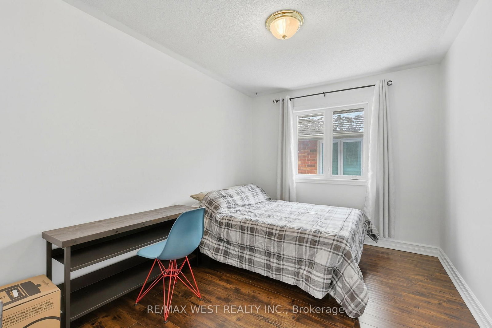 20 Eakins Crescent • Kawartha Lakes, ON photo 21