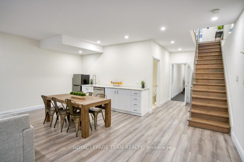49 Aylen Avenue • Ottawa, ON photo 32