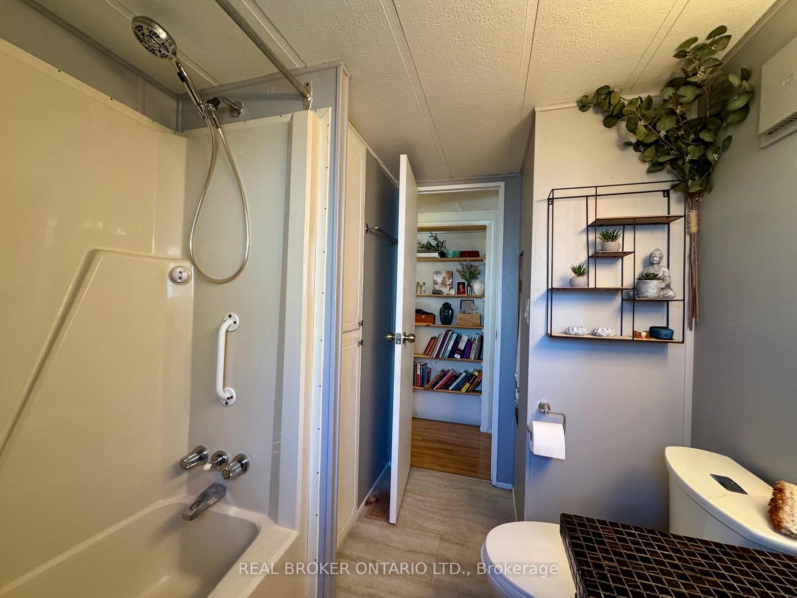 580 Beaver Creek Road • #243 • Waterloo, ON photo 17