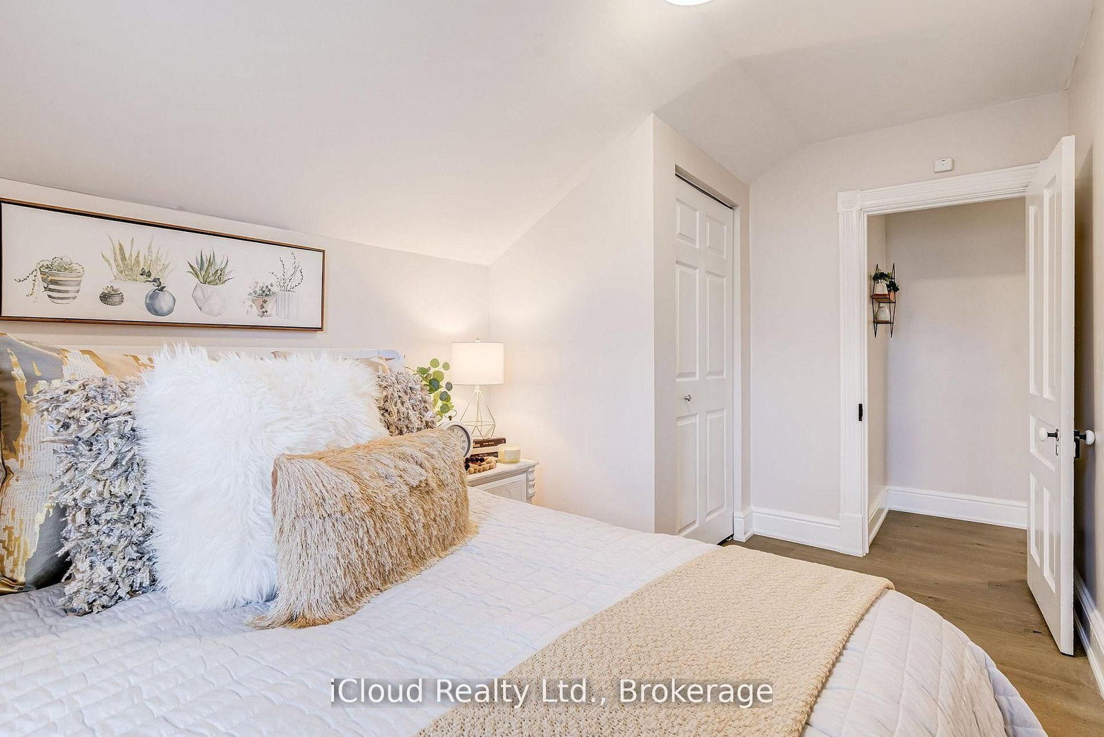 17 Oxford Street • Cambridge, ON photo 17