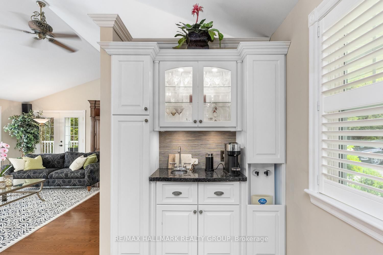 1 Rideau Glen Drive • Ottawa, ON photo 16