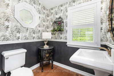 1 Rideau Glen Drive • Ottawa, ON photo 6