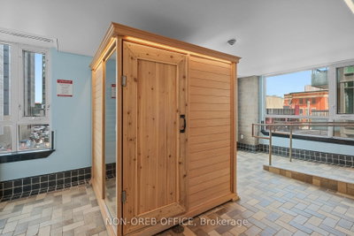 Condo for sale at 512-200 BESSERER Street, Ottawa, Ontario, K1N 0A7 - Sandy Hill - MLS: X13143762