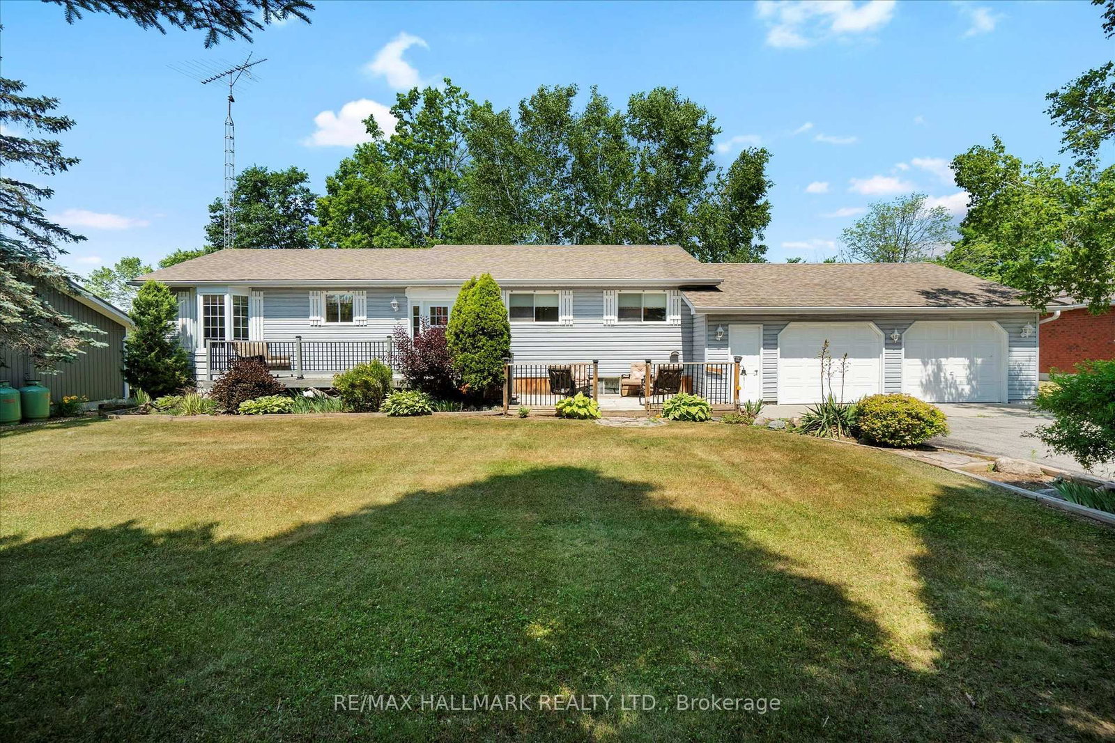 6 Evans Drive • Kawartha Lakes, ON photo 5