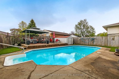 2 David Drive • St. Thomas, ON photo 3