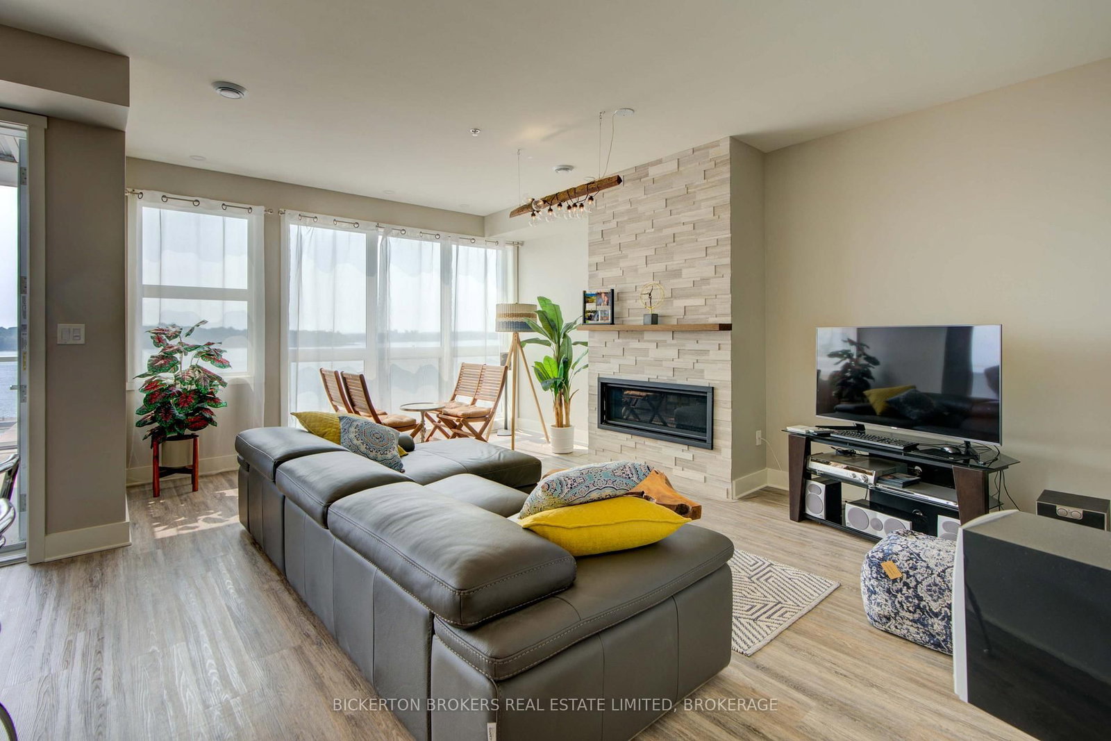 130 Water Street • #406 • Gananoque, ON photo 20