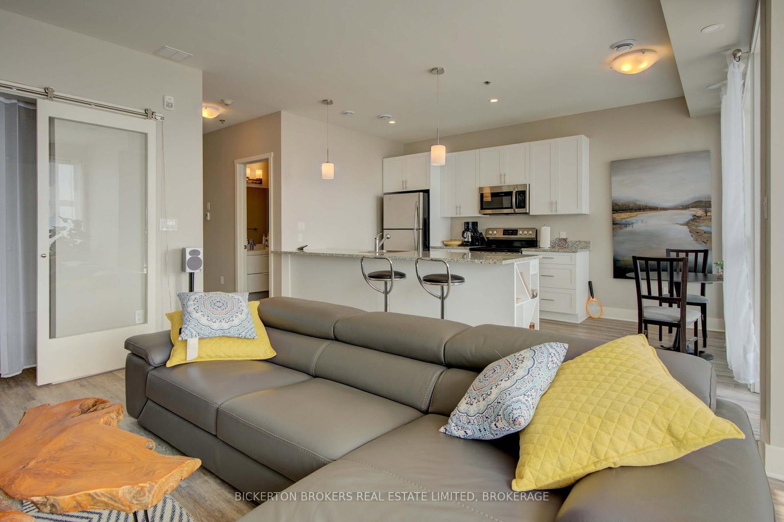 130 Water Street • #406 • Gananoque, ON photo 4