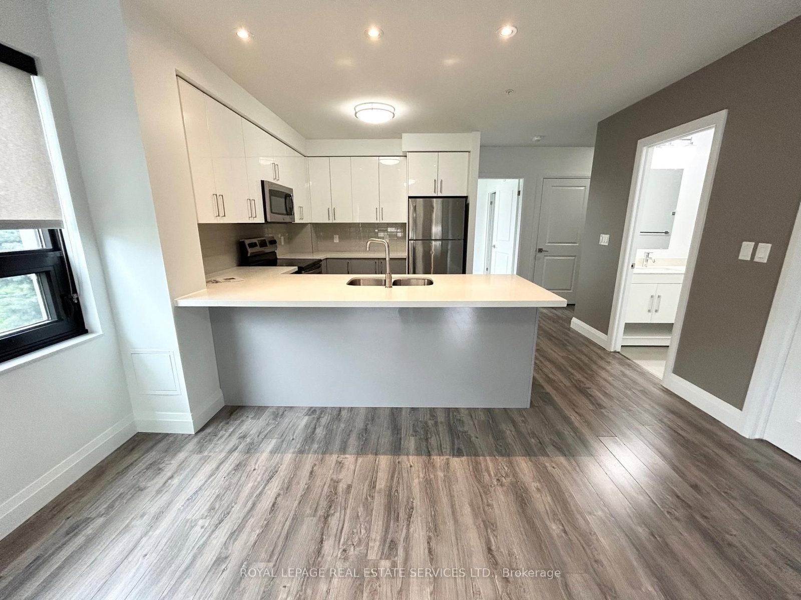 460B Belmont Avenue W, Unit 101 - Photo 7
