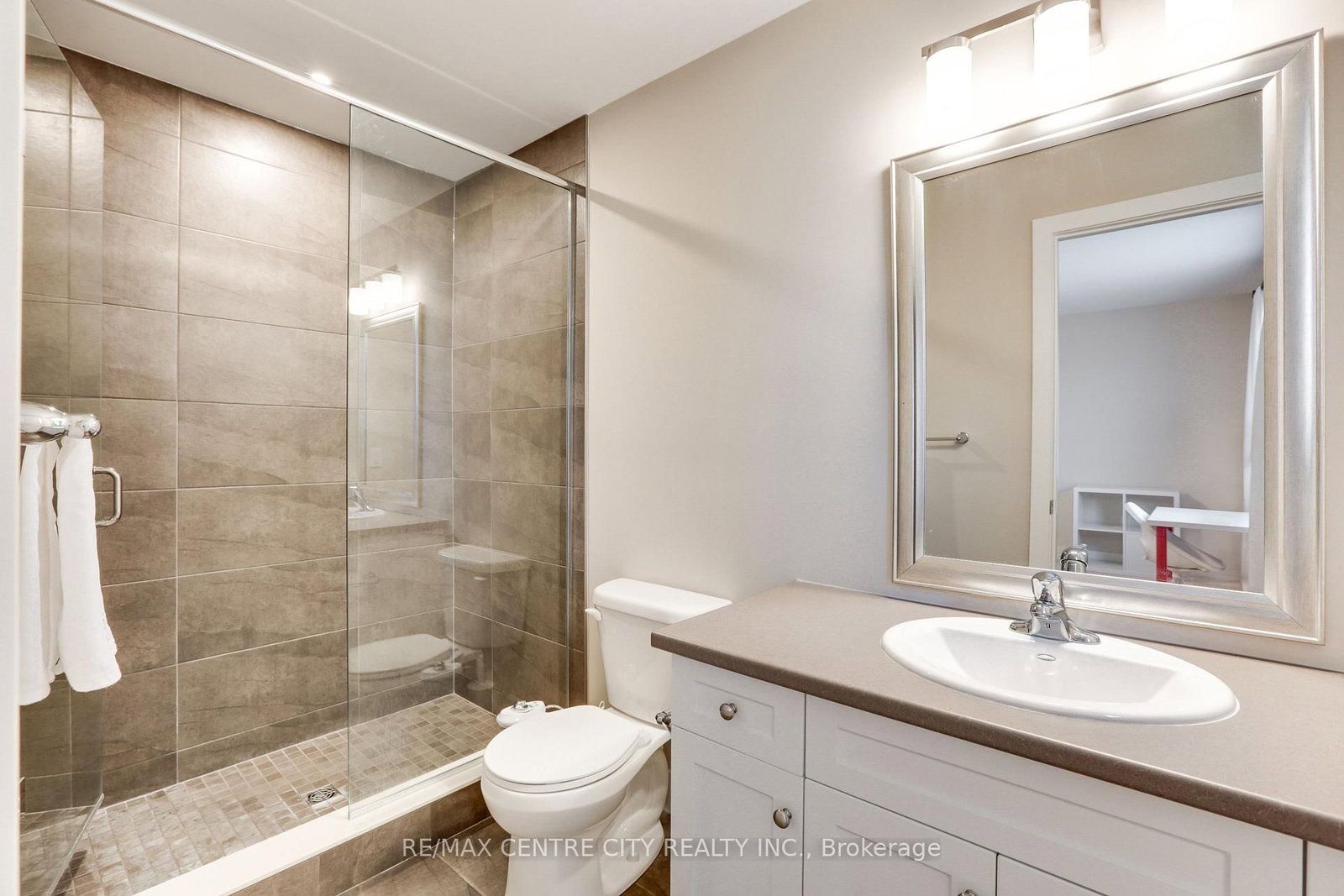 1960 Dalmagarry Road, Unit 115 - Photo 26