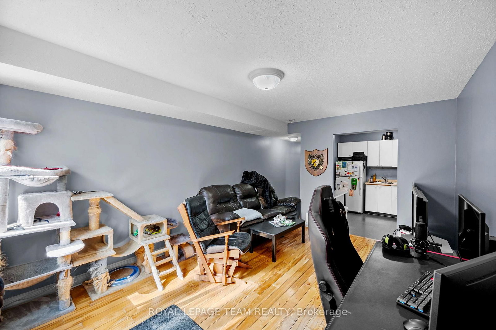 58 Beverley Avenue • Ottawa, ON photo 10