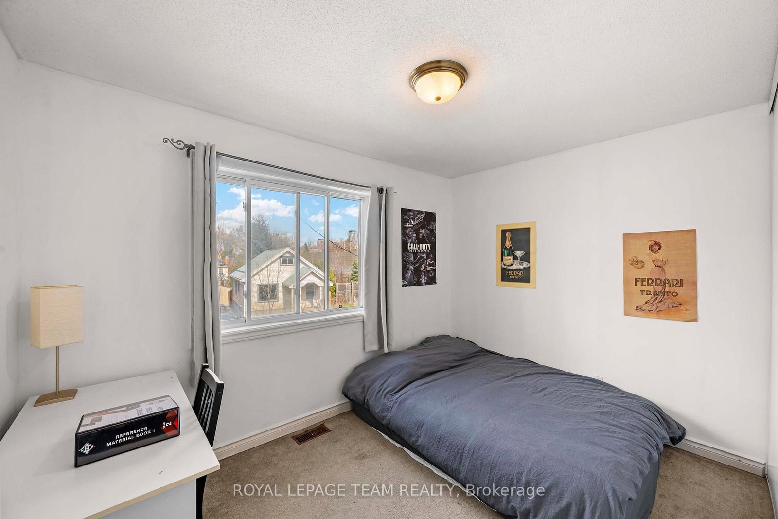 58 Beverley Avenue • Ottawa, ON photo 12