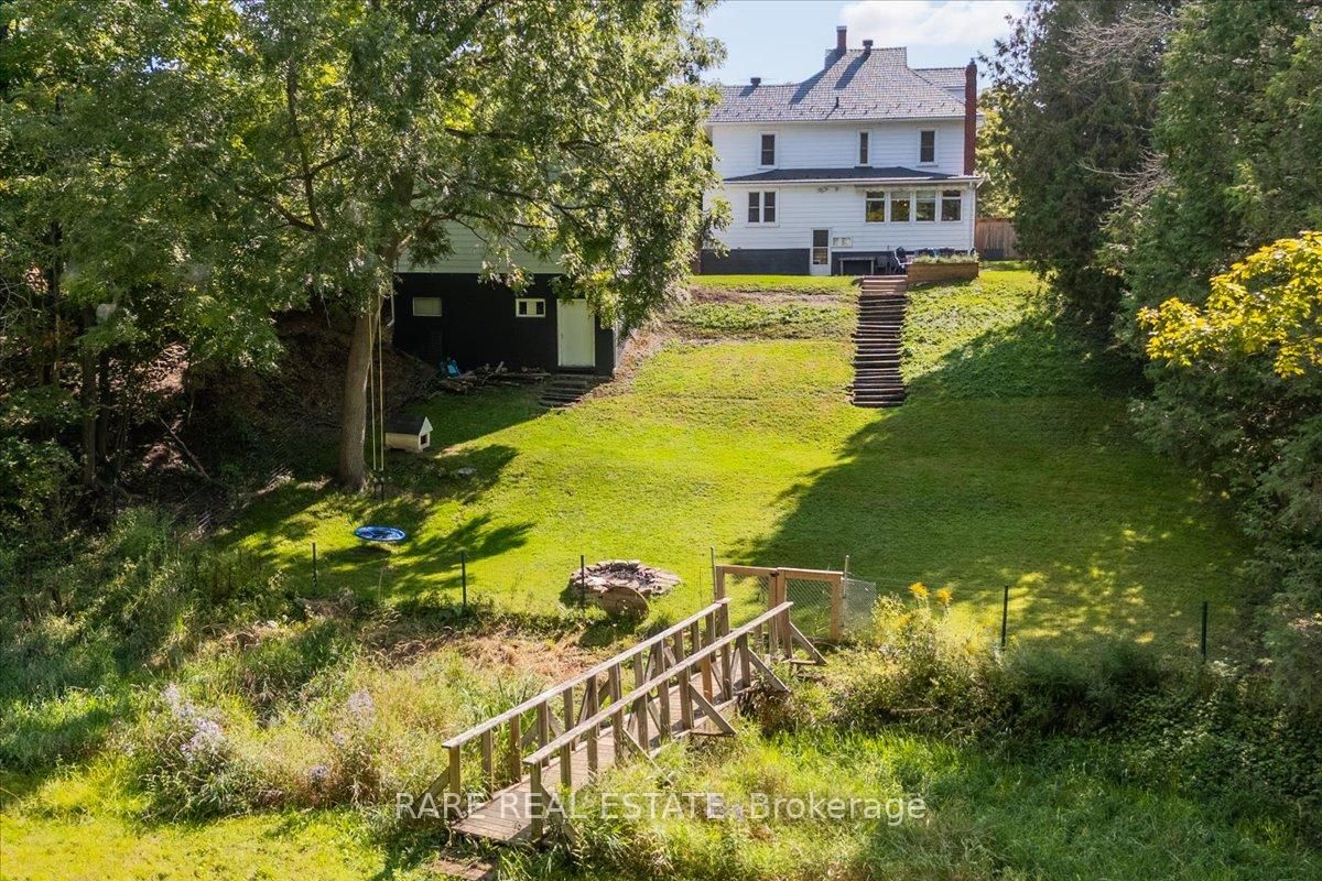 36 Durham Street • Grey Highlands, ON photo 13