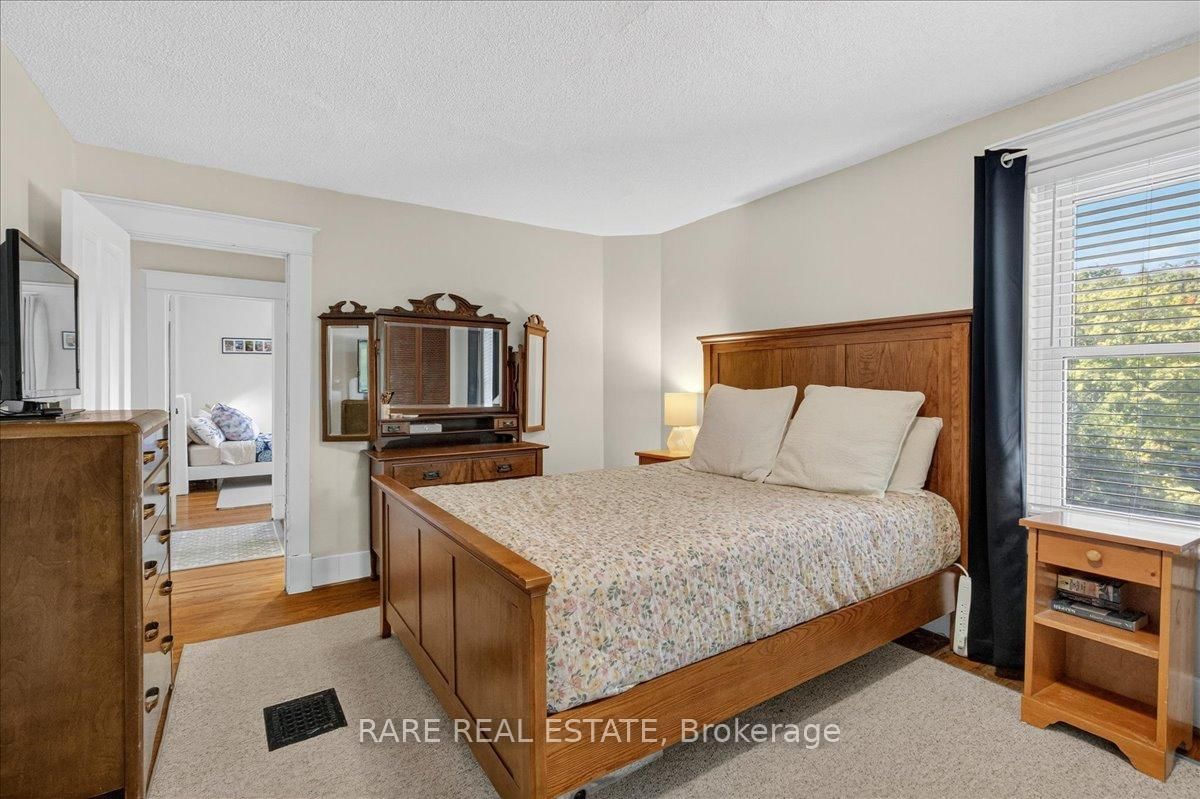 36 Durham Street • Grey Highlands, ON photo 6