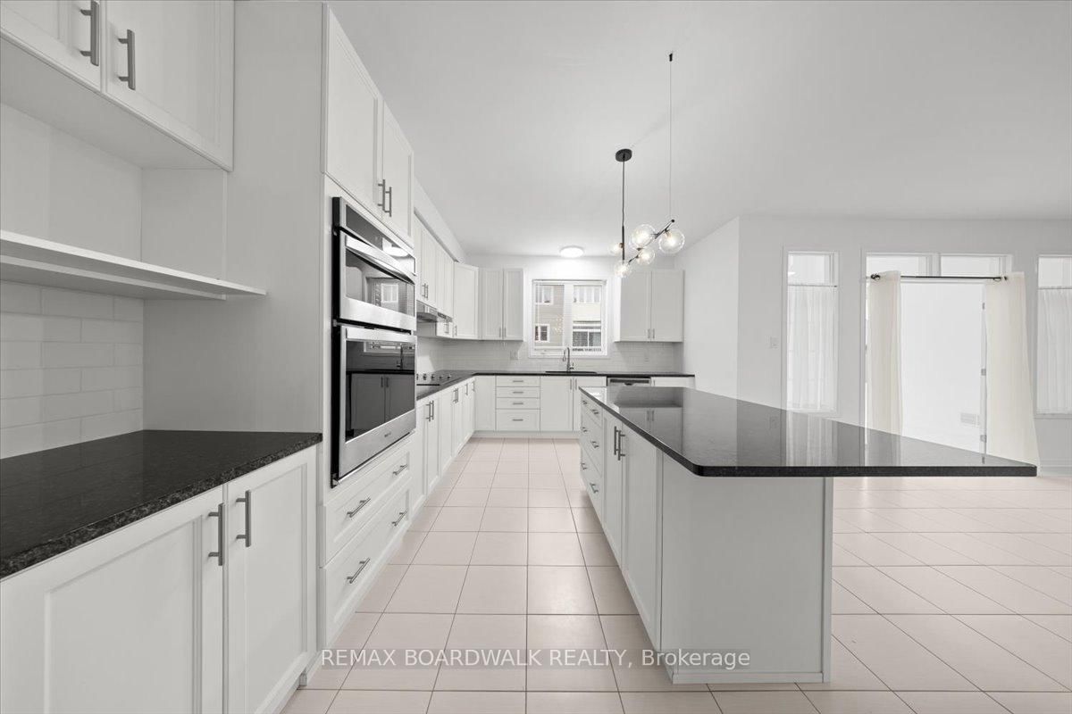 333 Haliburton Heights - Photo 17