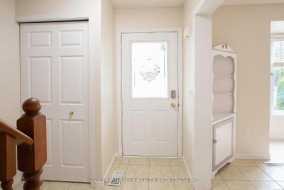 Unit 18 — 780 Fanshawe Park Road E — photo 4