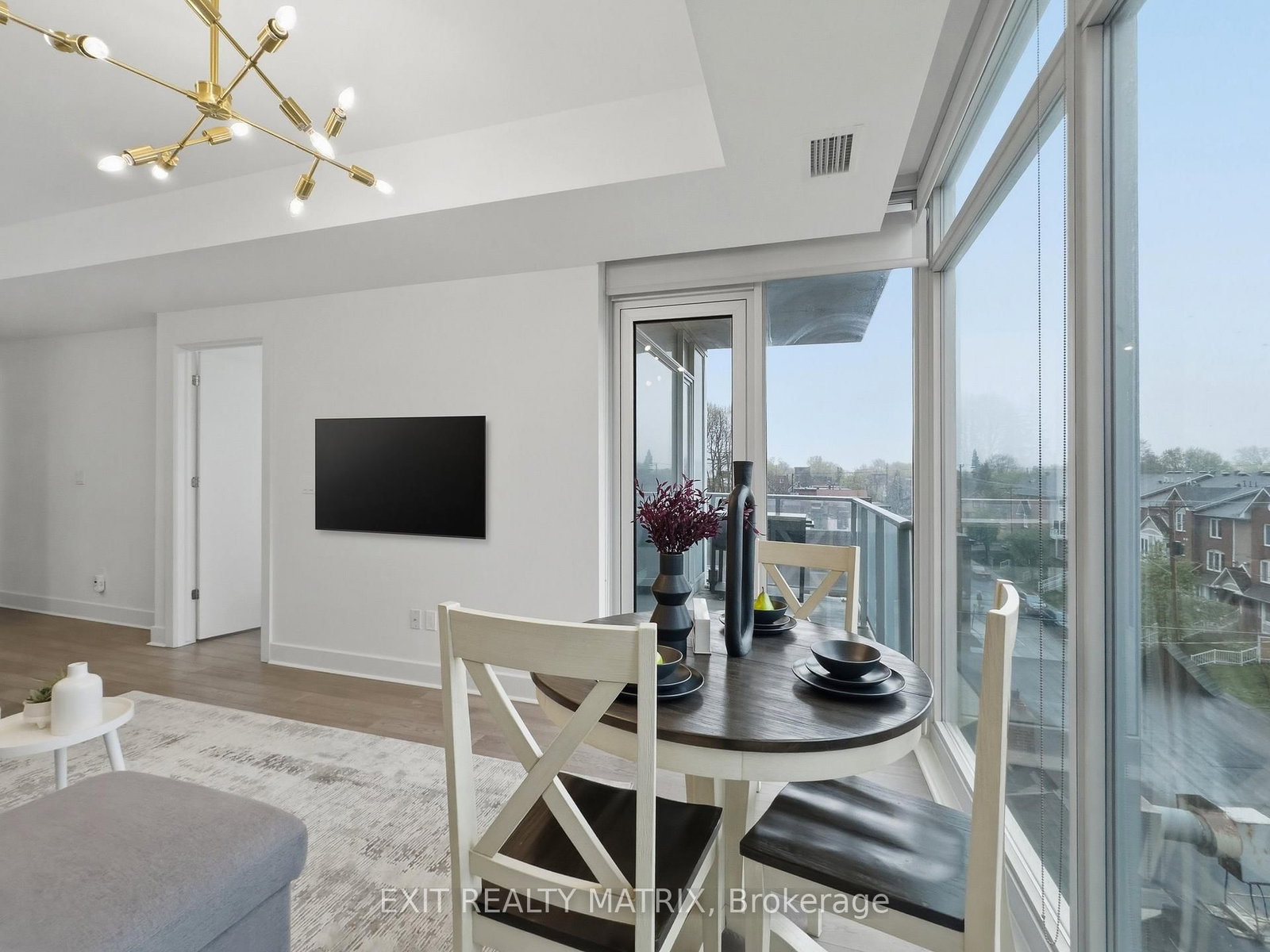 255 Bay Street, Unit 513 - Photo 17