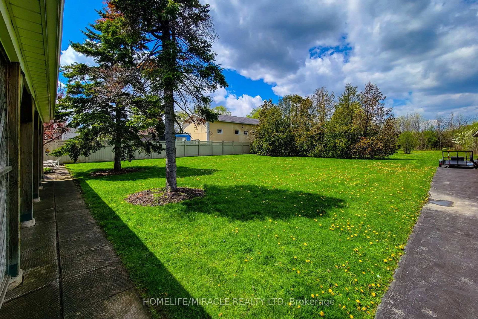 Listing Image 14