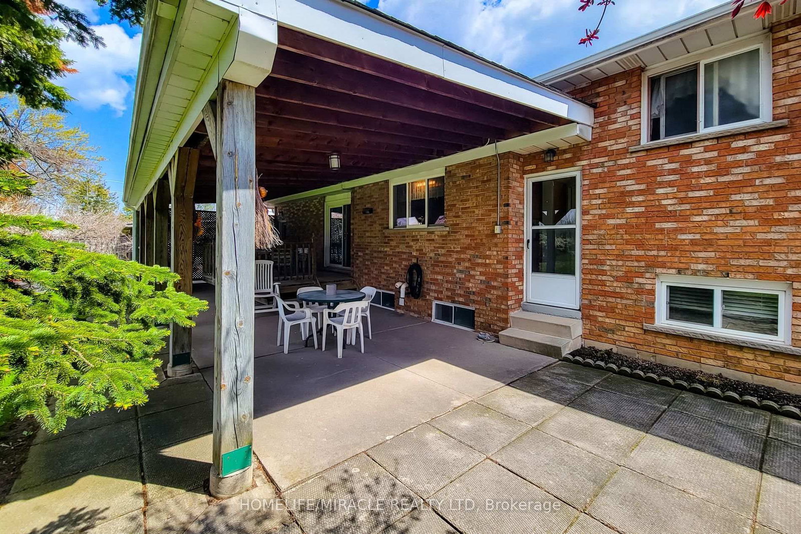 Listing Image 9
