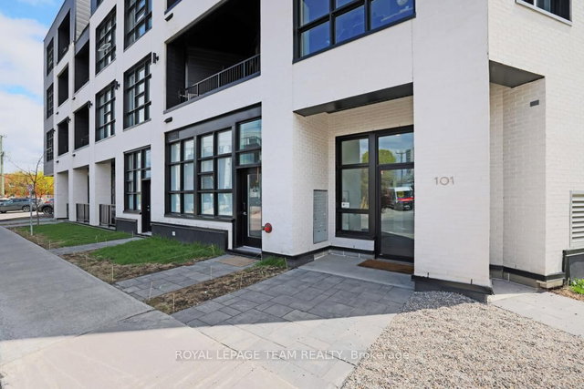 303 - 101 Pinhey Street