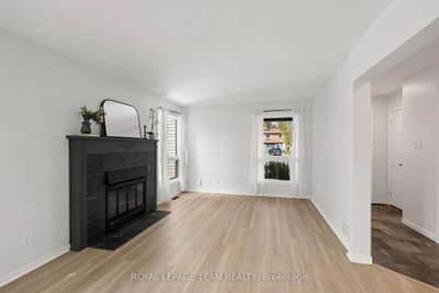 93 Hewitt Way • Kanata, ON photo 8