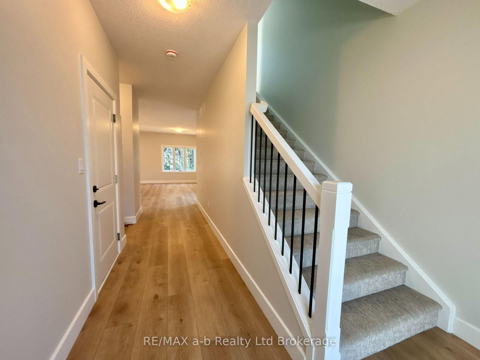 41 Cash Crescent • Ingersoll, ON photo 17