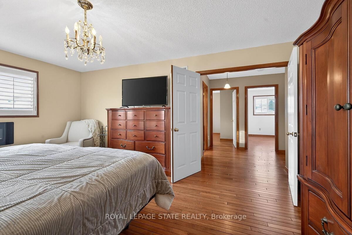15 Gabriele Court • Hamilton, ON photo 21