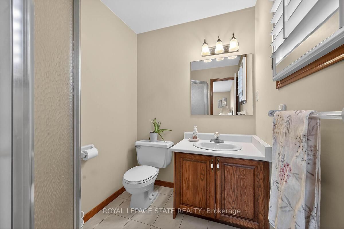 15 Gabriele Court • Hamilton, ON photo 22