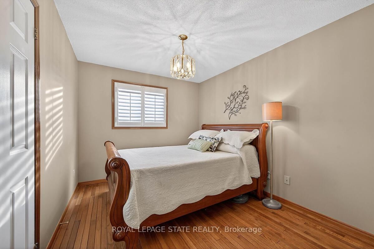 15 Gabriele Court • Hamilton, ON photo 23